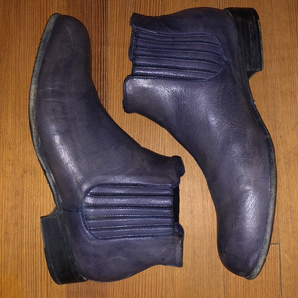 Free Lance•Muted Blue Chelsea Leather Booties